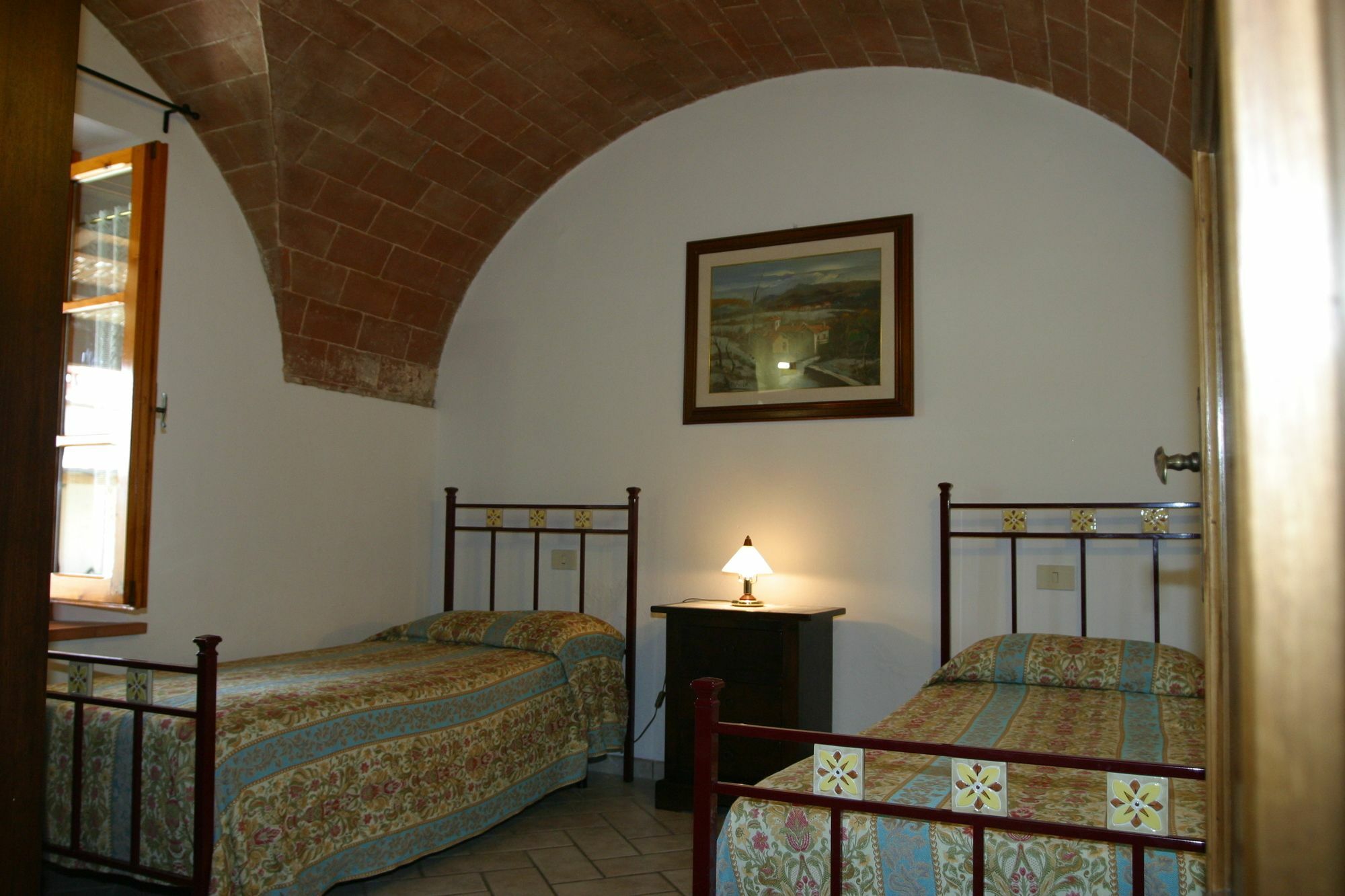 Casa Vacanza Le Case Сан-Джиминьяно Экстерьер фото